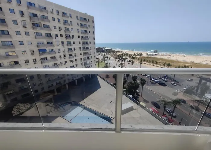 סוויטת פאר מול הים